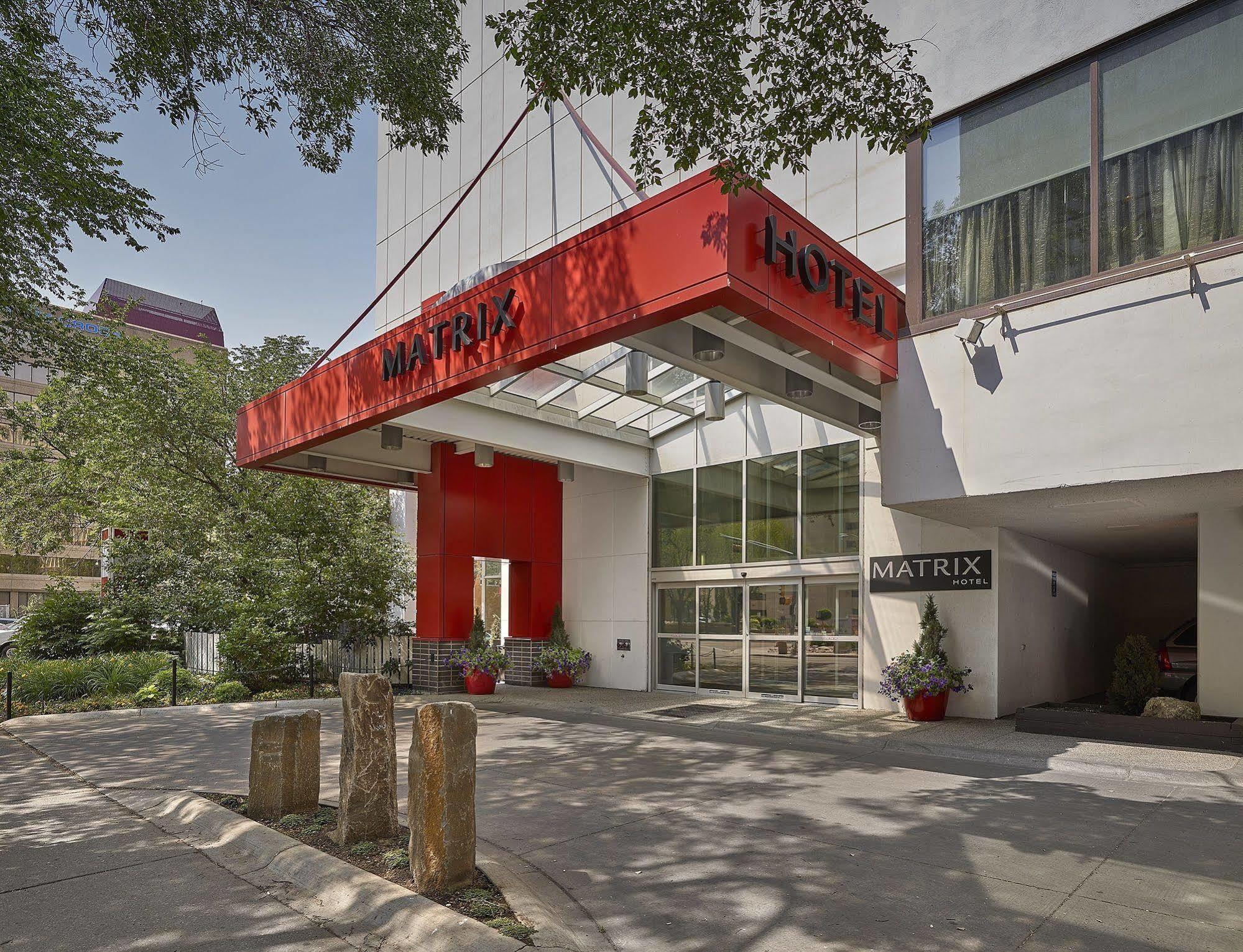 Matrix Hotel Едмънтън Екстериор снимка